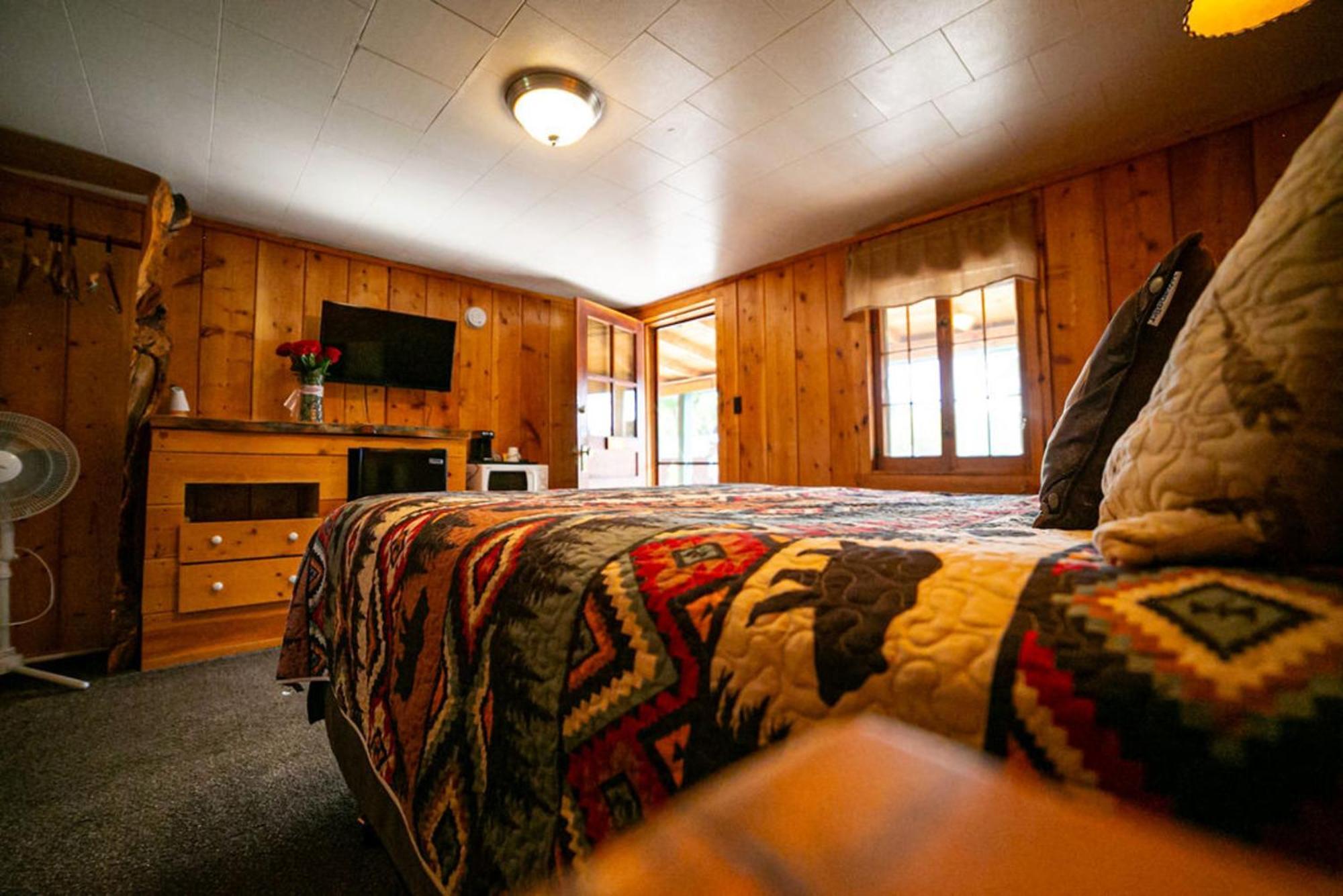 Chinook Winds Lodge Dubois Esterno foto