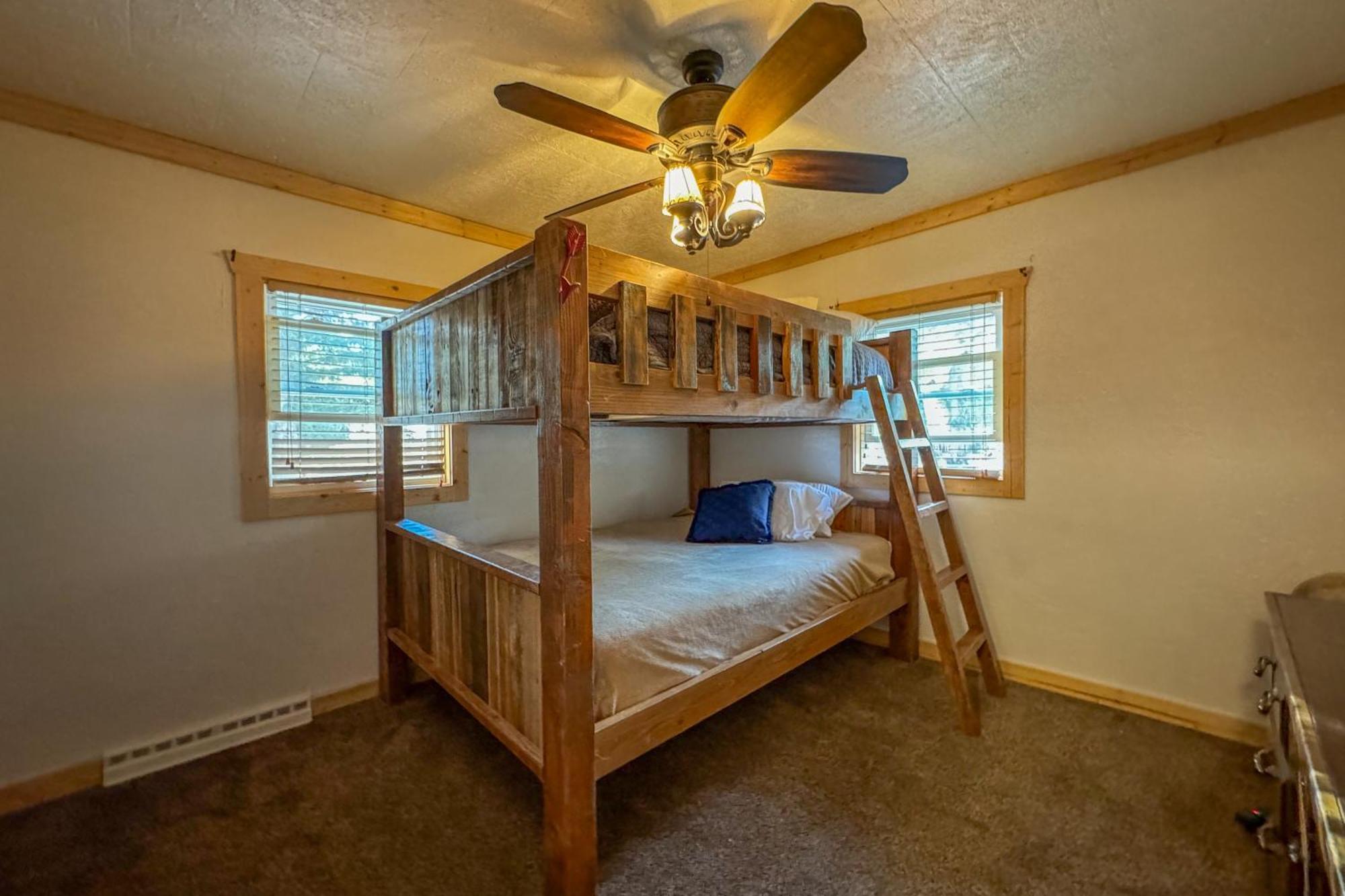 Chinook Winds Lodge Dubois Esterno foto